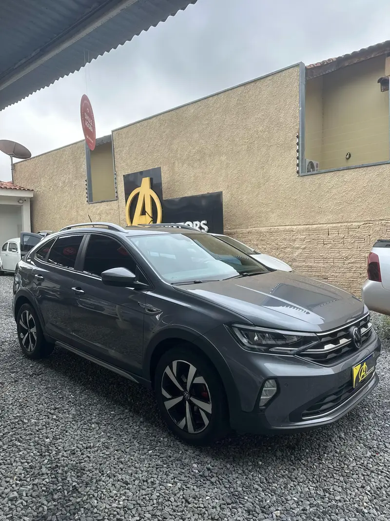 Volkswagen Nivus Highline 200 TSI