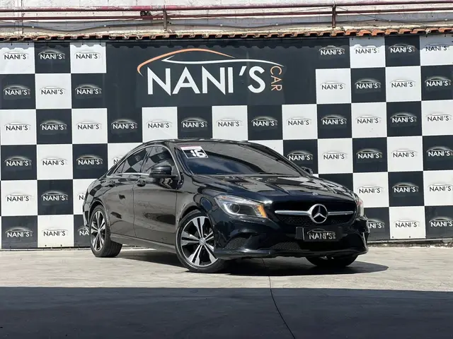 Carro Mercedes-Benz Classe CLA 2016 CLA 200 Urban DCT (Flex)
