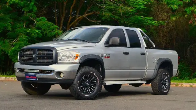Carro Dodge RAM 2009 Ram 2500 QC 5.9