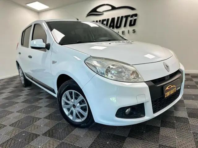 Carro Renault Sandero 2013 Expression 1.0 16V (flex)