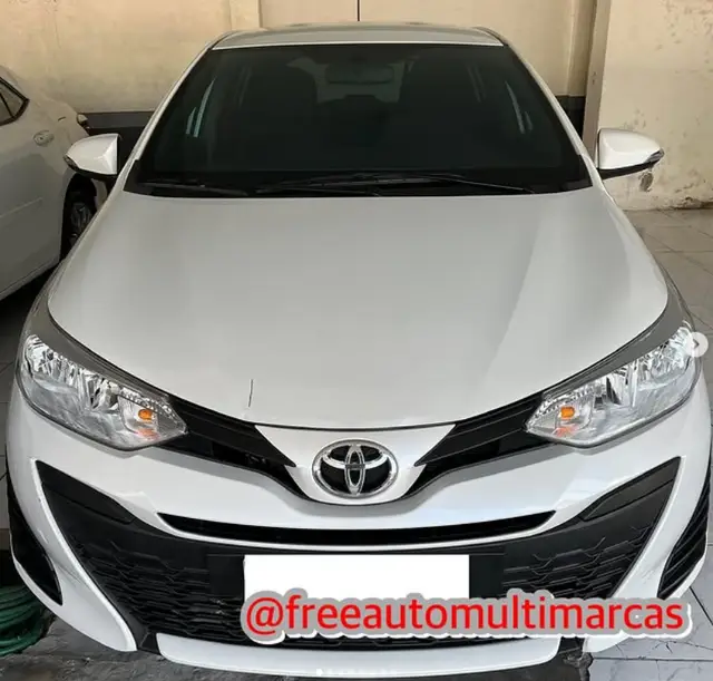 Carro Toyota Yaris 2021 1.3 XL Live (Flex)