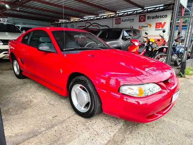 Carro Ford Mustang 1995 GT 5.0 V8