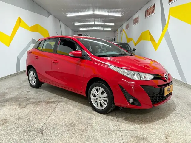 Carro Toyota Yaris 2019 1.3 XL Plus Tech CVT (Flex)