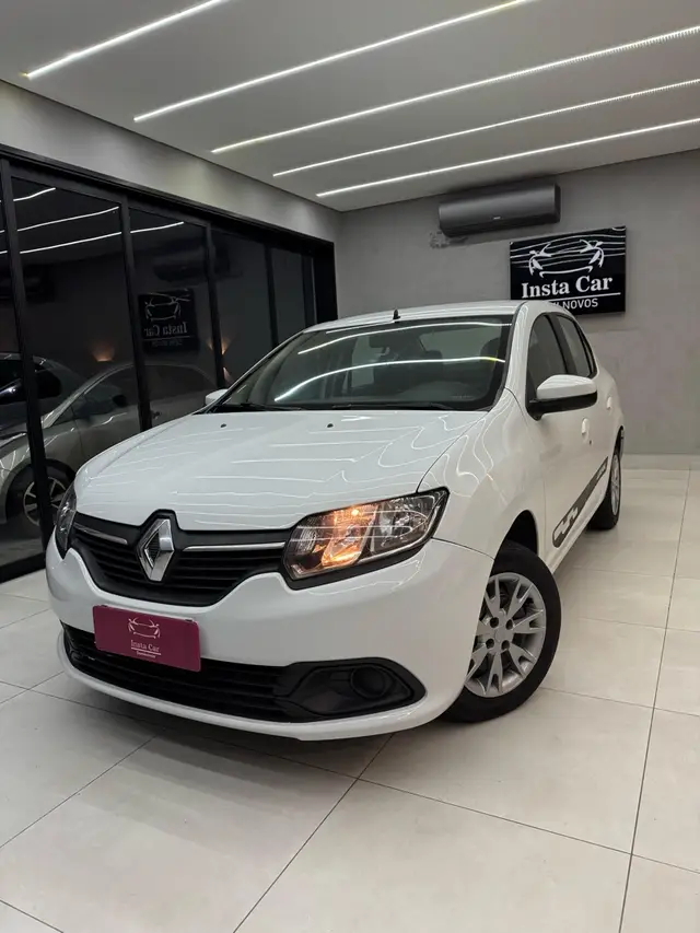 Carro Renault Logan 2015 Expression 1.0 16V (flex)