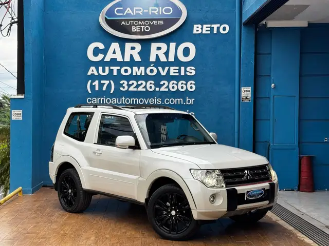Carro Mitsubishi Pajero Full 2011 3.2 DI-D 3D HPE 4WD