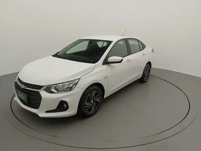 Carro Chevrolet Onix Plus 2024 LT 1.0