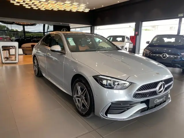 Carro Mercedes-Benz C 200 AMG 2023 AMG Line EQ Boost 1.5 (Aut)