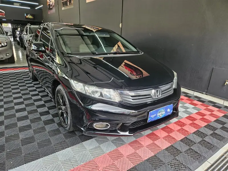 Honda Civic New  LXS 1.8 16V i-VTEC (Flex)