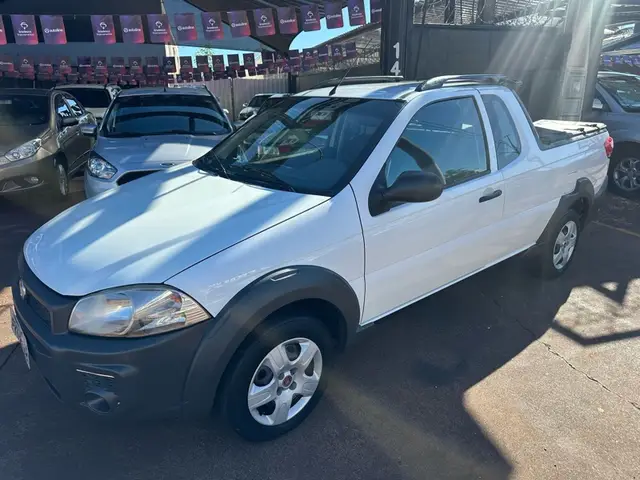 Carro Fiat Strada 2015 Working 1.4 (Flex) (Cabine Estendida)