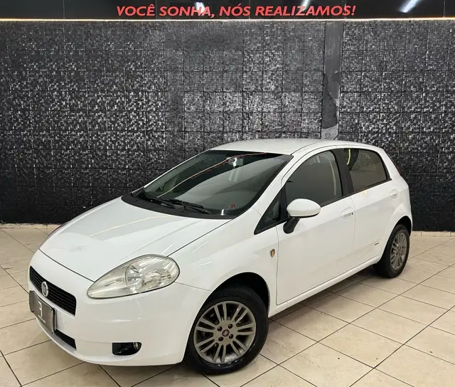 Carro Fiat Punto 2011 Attractive 1.4 (Flex)