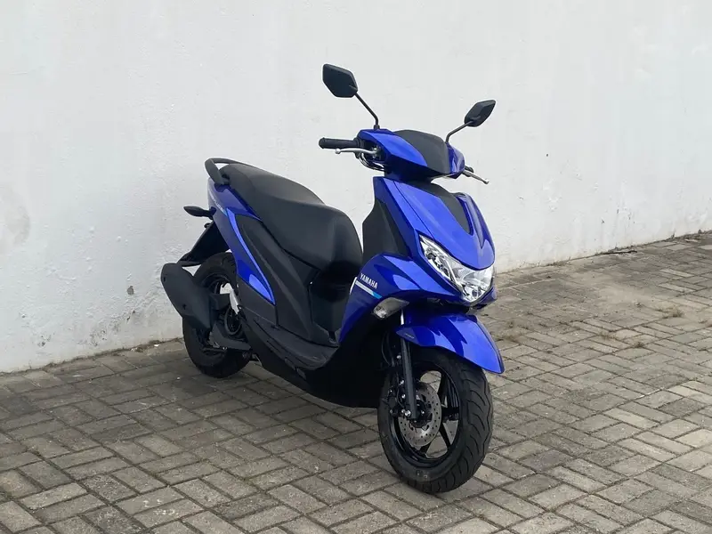 Yamaha Fluo ABS