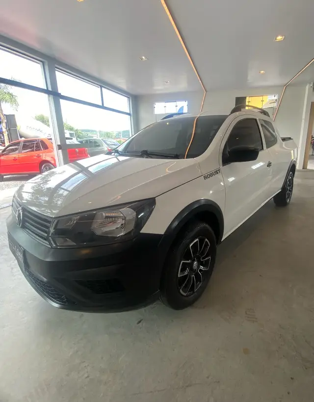 Carro Volkswagen Saveiro 2018 Robust 1.6 MSI CS (Flex)