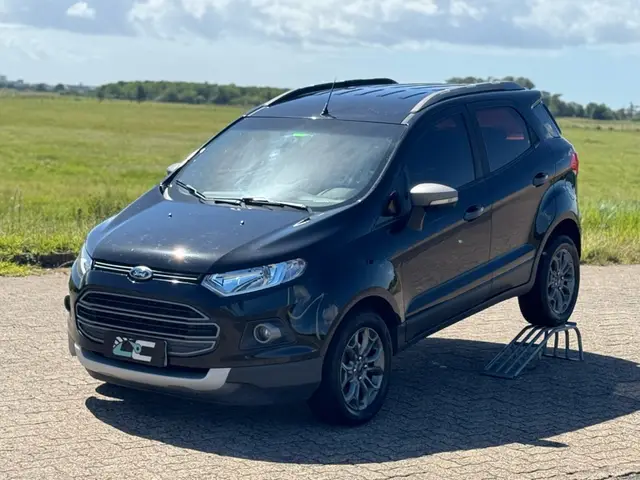 Carro Ford EcoSport 2017 Ecosport Freestyle Plus 1.6 16V Powershift (Flex)
