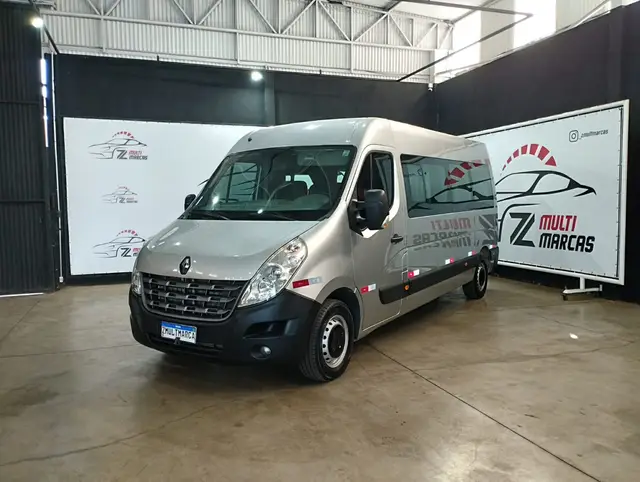 Carro Renault Master Chassi 2017 Master 2.3 16V dCi L2H1 Chassi Cabine