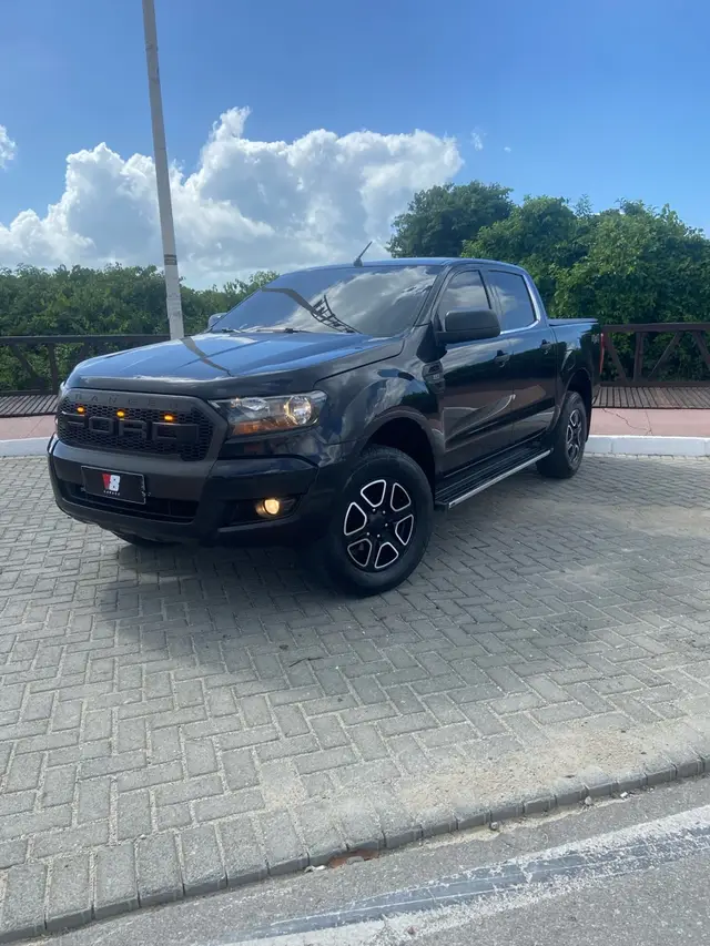 Carro Ford Ranger Cabine Dupla 2018 Ranger 2.2 TD XLS CD 4x4 (Aut)