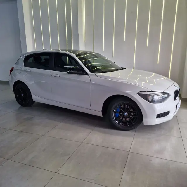 Carro BMW 116i 2014 116i 1.6