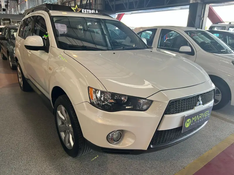 Mitsubishi Outlander 2.0 16V CVT
