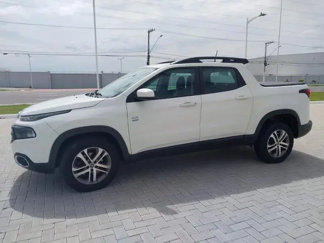 Carro Fiat Toro 2019 Freedom 1.8 AT6 4x2 (Flex)