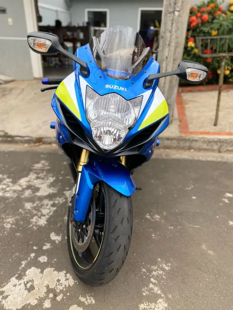 Suzuki Gsx R 750 GSX-R 750 W SRAD