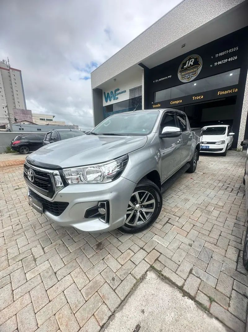Toyota Hilux Cabine Dupla Hilux 2.7 SRV CD 4x4 (Flex) (Aut)