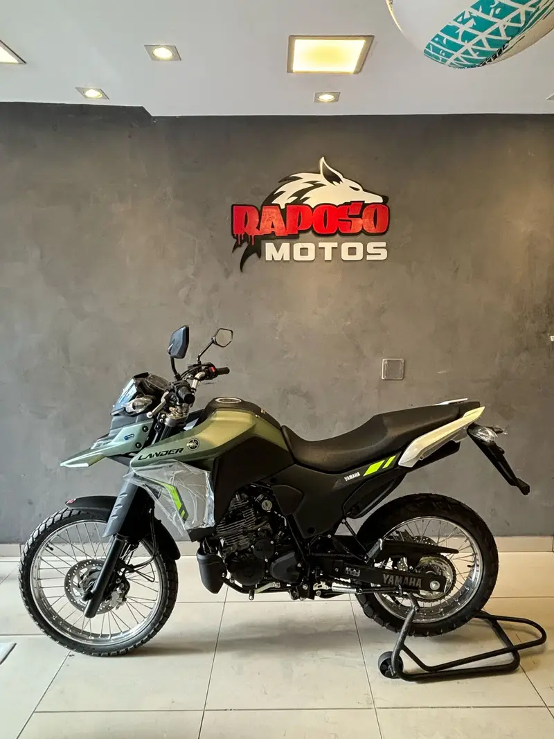 Yamaha XTZ 250 Lander Connected