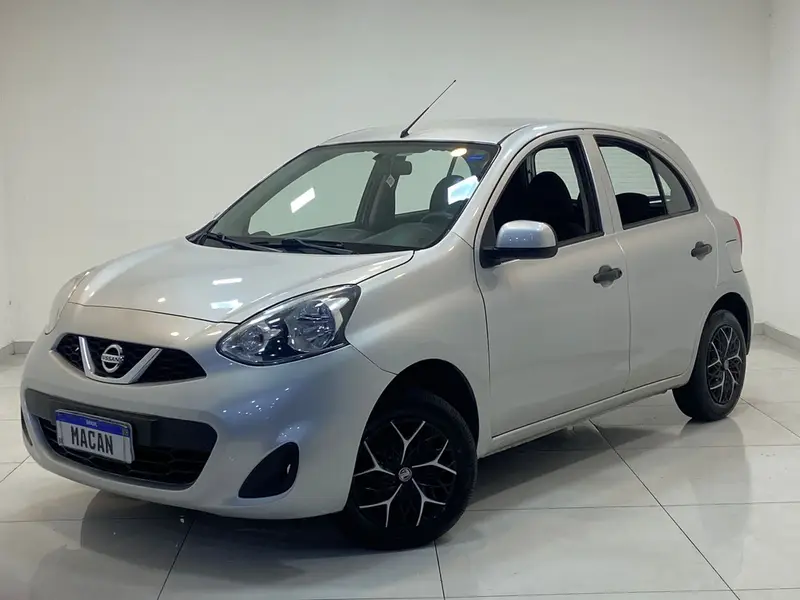 Nissan March 1.0 12V S (Flex)