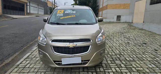 Carro Chevrolet Spin 2013 LT 5S 1.8 (Aut) (Flex)