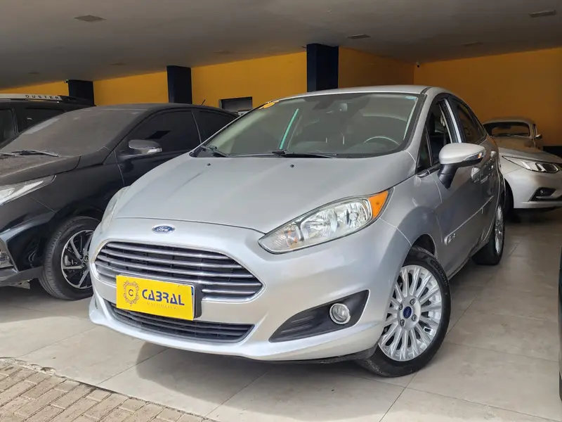 Ford New Fiesta Sedan 1.6 Titanium PowerShift (Flex)