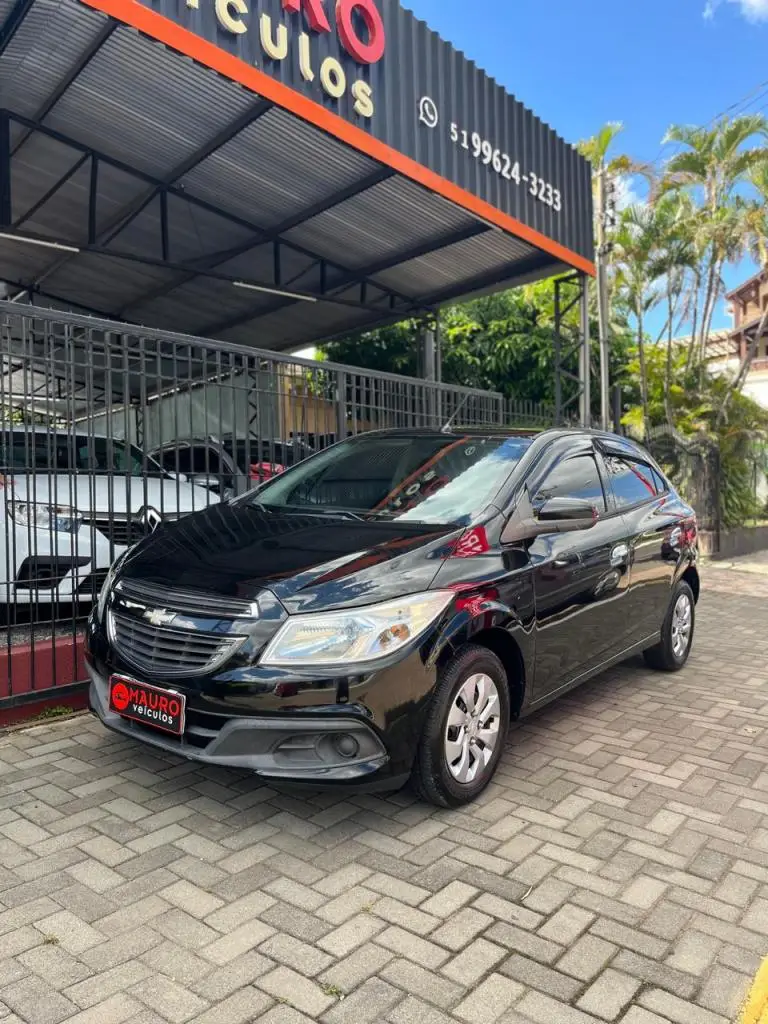 Chevrolet Onix 1.0 LT SPE/4