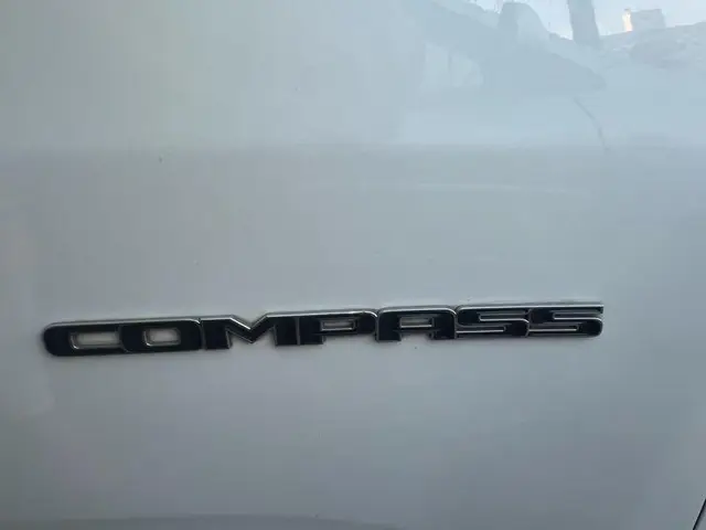 Carro Jeep Compass 2018 2.0 Longitude 4x2 (Aut) (Flex)