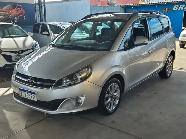 Carro JAC J6 2014 2.0 16V 5S