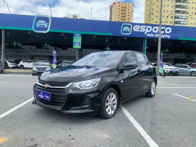 Carro Chevrolet Onix 2023 LT 1.0