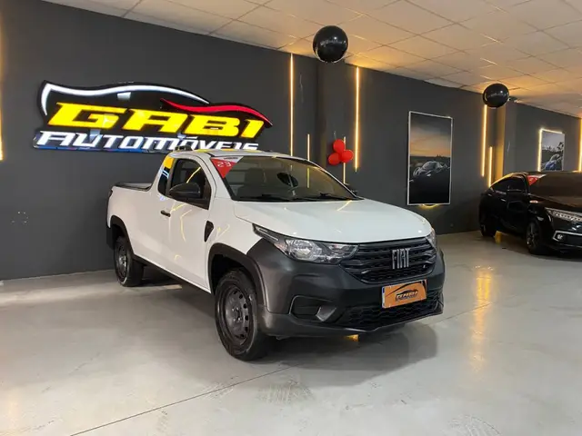 Carro Fiat Strada 2023 Endurance 1.4 Cabine Plus (Flex)