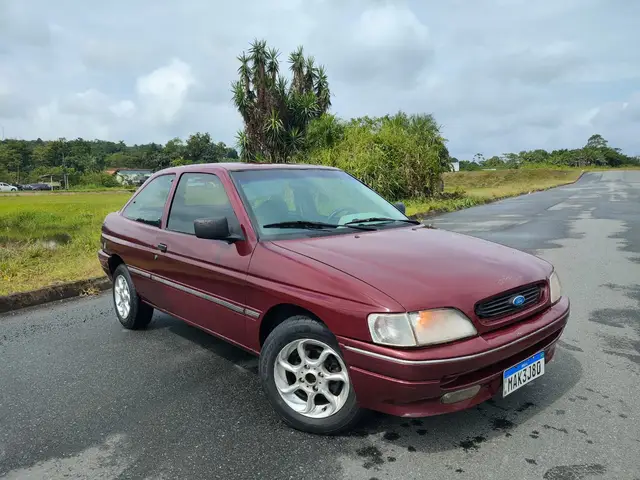 Carro Ford Escort 1996 Hatch GLX 1.8 i