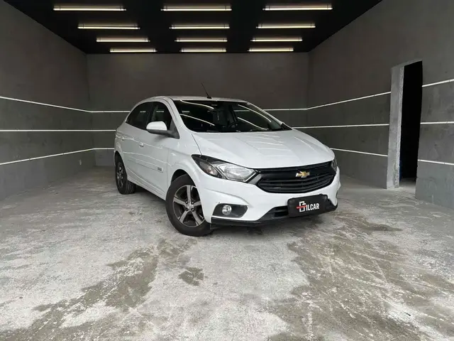 Carro Chevrolet Onix 2018 1.4 LTZ SPE/4 (Aut)
