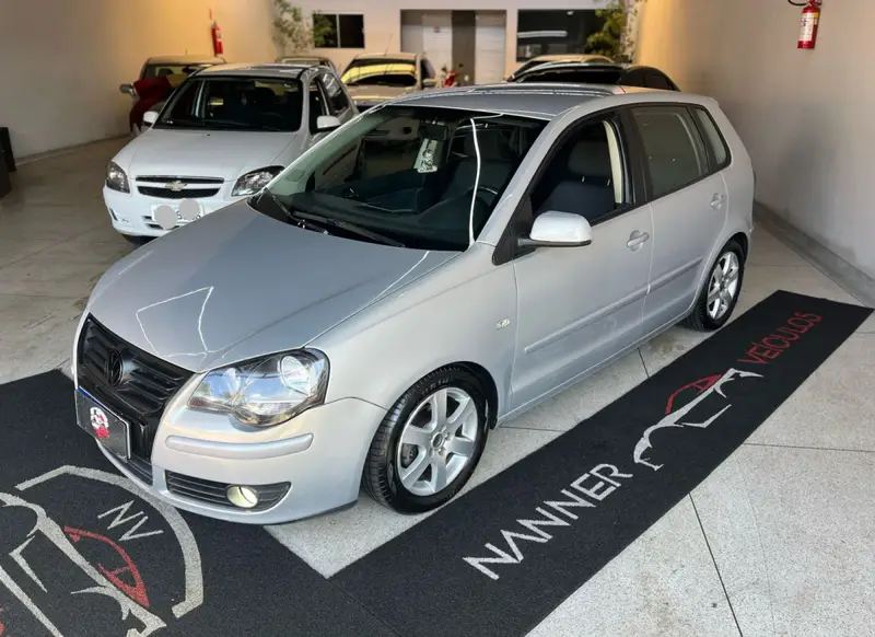 Volkswagen Polo Hatch. 1.6 8V (Flex)