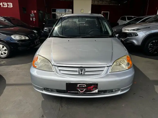 Carro Honda Civic 2001 Sedan LX 1.7 16V