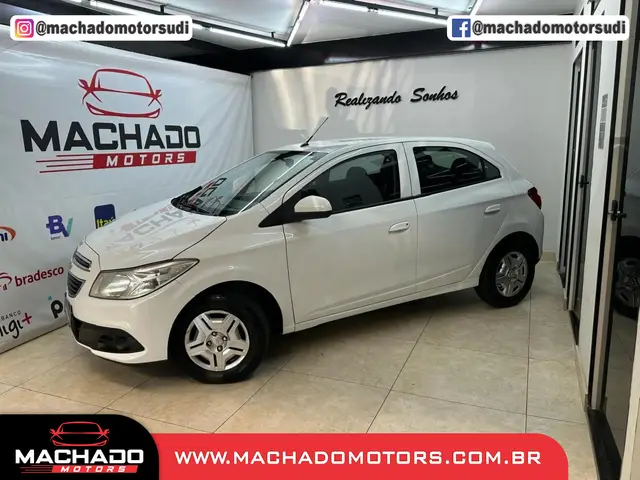 Carro Chevrolet Onix 2014 1.0 LT SPE/4