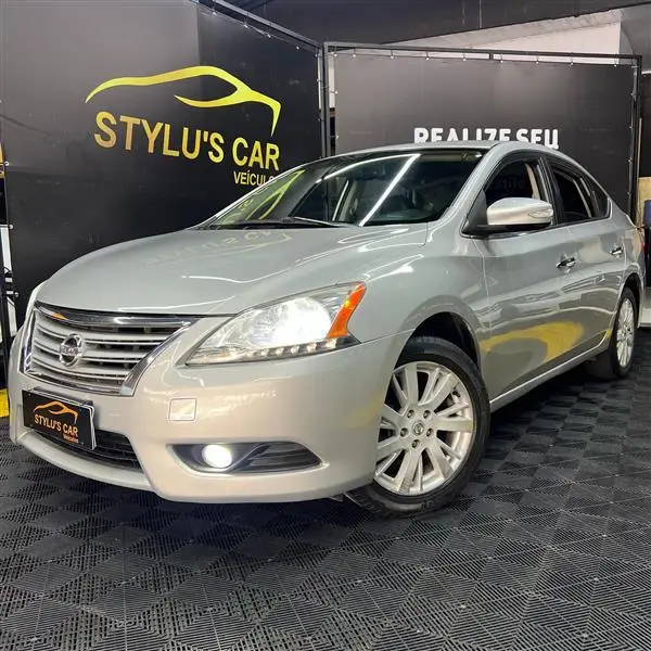 Nissan Sentra SL 2.0 16V CVT (Flex)