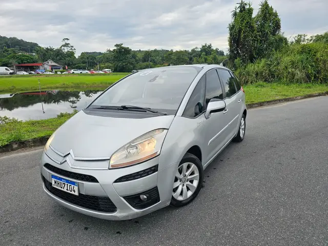 Carro Citroën C4 Pallas 2010 GLX 2.0 16V (flex) (aut)