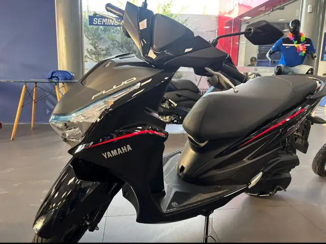 Carro Yamaha Fluo 2026 Hybrid Connected