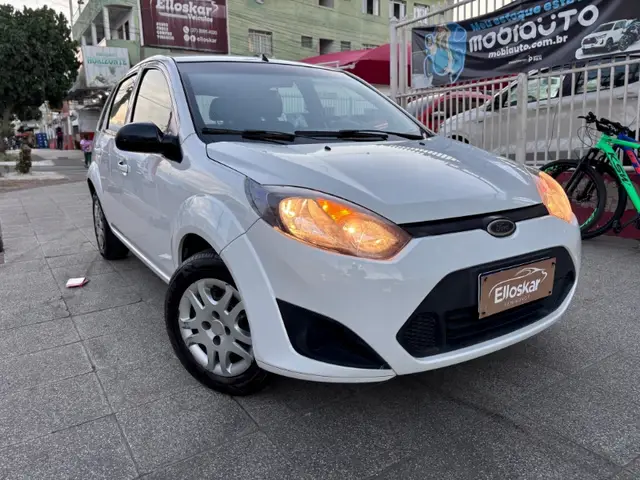 Carro Ford Fiesta Hatch 2013 Rocam 1.0 (Flex)