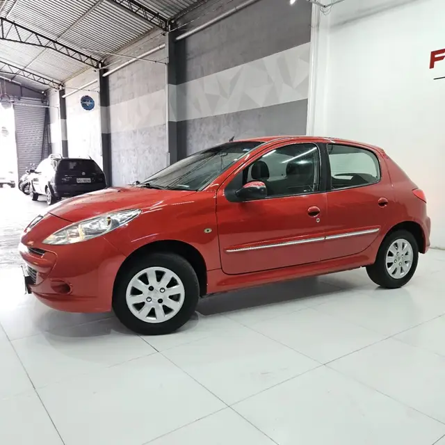 Carro Peugeot 207 2012 Hatch XR Sport 1.4 8V (flex)