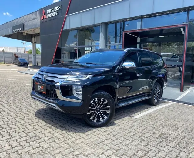 Carro Mitsubishi Pajero Sport 2023 2.4 DI-D HPE-S (Aut) 4x4