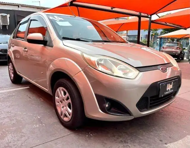 Ford Fiesta Sedan SE 1.6 Rocam (Flex)