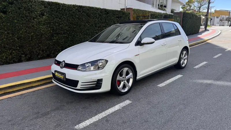 Volkswagen Golf GTI 2.0 TSi DSG