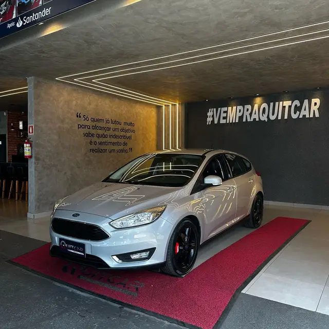 Carro Ford Focus Hatch 2018 SE 1.6 16V TiVCT