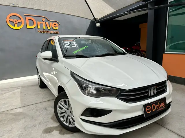Carro Fiat Cronos 2023 Drive 1.3 (Flex) MT