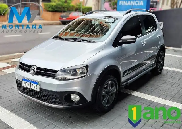 Carro Volkswagen CrossFox 2012 1.6 VHT (Flex)