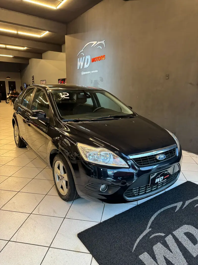 Ford Focus Hatch 2.0 16V Flex